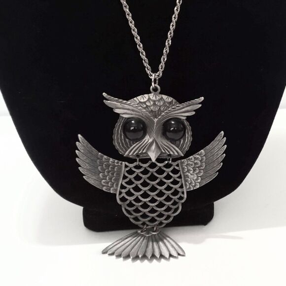 Large Open Wing Pewter Articulated Owl Vintage Pendant Necklace * - Picture 3 of 7